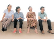 연극 ‘아들은 엄마의 나이를 모른다’