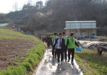 청송중·고 전교생 사제동행 산행·자연보호 활동