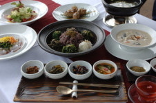 [박진환의 별난집 별난맛] 자연의 맛 자연의 향기…‘兩白之間 테라푸드’를 맛보세요