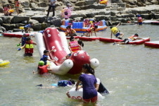 “청송의 멋진 풍광 속 강수욕 즐겨요”