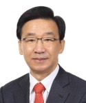 [4·13 필드 속으로] 이인기 “새 정치판” 고령-성주-칠곡 출마