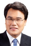 [4·13 필드 속으로] 이재만 “동구의 봉사자” 선거사무소 개소