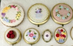 그녀들 프랑스 자수에 빠지다