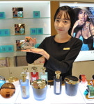 “스승의 날 맞아 향수선물 어때요”