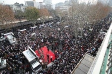 8차 촛불집회 앞두고 박사모 등 탄핵 반대 집회에 참석 선언한 김진태 의원우리도 백만 모일 수 있다에 누리꾼 촛불을 횟불 만들겠네