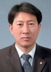 정용태 위덕대 겸임교수. 중소벤처기업부장관 표창