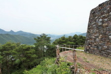 [김찬일의 방방곡곡/길을 걷다] 단양 적성비·동치악산 부곡계곡