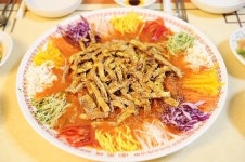 [상주의 맛집] 사리원 식당...시원한 육수와 닭고기,·색색 고명으로 만드는 초계탕 등 일미