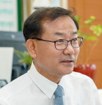 [기초의회 의장에게 듣는다] 김희섭 대구 수성구의회 의장