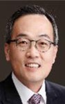 이한용 풍국주정공업 대표, 납세자의 날 행사서 동탑산업훈장 받아