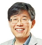 [박상준의 스토리 오브 스토리 .5] 낯선 소설 세 편으로 돌아보는 우리의 모습
