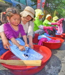 빨래터 아줌마들 수다·대구 2천년史 달성토성 등불 밝히고 걷기·골목정원 투어