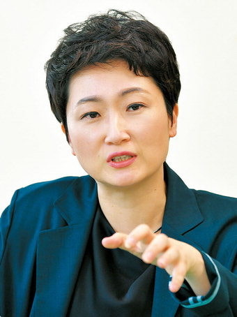 대구 온 무소속 이언주 의원 “총선때 김부겸과 붙어달라는 분도 있더라”