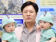 돌잔치 대신 어린이복지시설 후원 “나눔의 가치 아는 아이 되길”