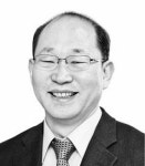 [이재윤 칼럼] 의사 목사 검사