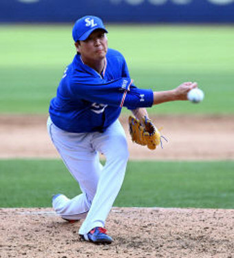 삼성 라이온즈, 우규민과 1+1년, 최대 총액 10억원에 FA 계약 체결