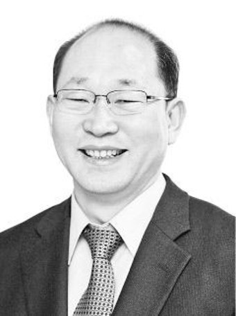 [이재윤 칼럼] 빅2 출마선언문 다시 읽기