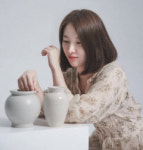 [위클리포유 커버 스토리] 행복을 빚어내는 공방 (3) 솔도예공방 홍해솔 대표 아늑한 분위기서 흙에 집중하면 마음 속 스트레스 어느새 저 멀리