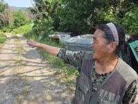 “빙글빙글 돌더니 야산으로”...조종사 민가 추락 막았나