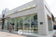 대형 할인점 주춤 편의점 활기