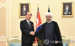 ‘멀어지는 40년 우방 북한’ 이란의 복잡한 시선