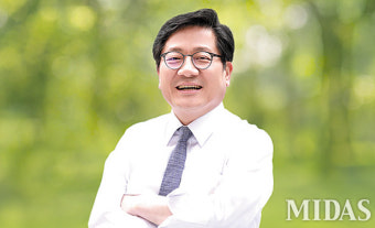 서울대 38년 만에 ‘의사 총장’ 선출