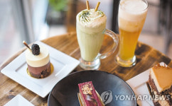 새벽에 집 앞까지… 빵·죽·커피도 배달