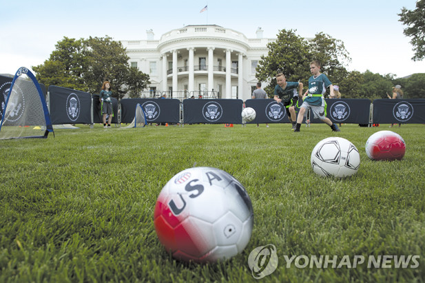 백악관, 한국 비상계엄 해제에 안도…윤석열 대통령 결정 존중(글자 수: 51)