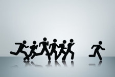 스스로 ‘진리의 상아탑’ 자리를 내어놓은 대학교, ‘고시학원의 탄생’