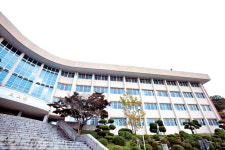 [학부모가 간다] 실습교육 중심·전교생 기숙생활 전문기술인을 양성하는 동아마이스터고