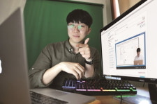 [대학생 스타트업 베스트 40] 알고리즘랩스 3번 실패 딛고 창업… 소프트웨어 코딩 교육 맡겨주세요