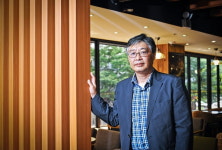 ‘88만원 세대’ 그 후 10년...우석훈 “사회적 합의 만들면 ‘청년 완전 고용’ 도 가능”