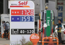 하늘 높은 줄 모르고 치솟는 국내 주유소 휘발유·경유 가격