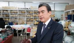 (주)배명금속시화공장 | [도전한국인] 배명직 기양금속공업 대표···한국 CEO 최초 ‘표면처리’ 기능장 등극