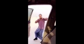 [아시아라운드업 7/28] 터키 350만원이면 군면제···UAE 세계적 인기 키키댄스 금지