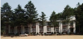 [오늘의 시] 어머니의 노래 최명숙 지금도 눈을 감으면 들을 수 있어