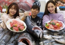 롯데마트 3월 7일 기념 ‘삼치·참치 데이’‥2만4500원에 맛보는 참치 모듬회