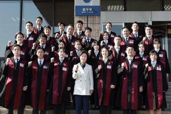 서울중앙지검 평검사들 “추미애, 검찰 정치중립 훼손”
