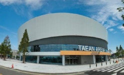 태안군 종합실내체육관 7월 30일 개관‥지하 1층·지상 3층 2,046석 규모