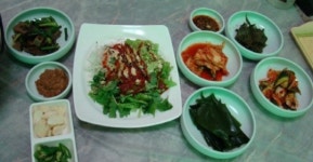 국가대표네 식당서 맛보는 지난 봄 향기