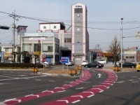 상평교 역주행 위험 교차로에 유도선 설치