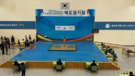 경남 초·중학생 종합체육 역도대회 열려