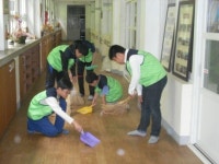 [학교에 가다]진주中 느티나무 봉사단