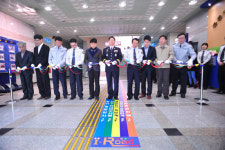 김해중부경찰서, 민원인 안내 I-Road 설치
