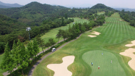 경남일보 골프대회 초록 만끽