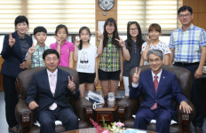 박종훈 교육감, 어린이국회 대상 소답초 격려