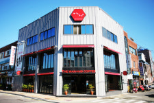 진주 토종 카페, 더웨이닝커피·반반스프링스