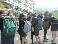 김해영운중 사제사랑 허그데이 눈길