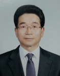 [특별기고] 몸과 마음이 쉬어가는 곳, 경남(休) 백승섭(경남도 한방항노화산업과장)