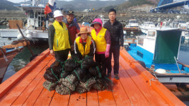 통영 청해회, 미수동주민센터에 성품기탁